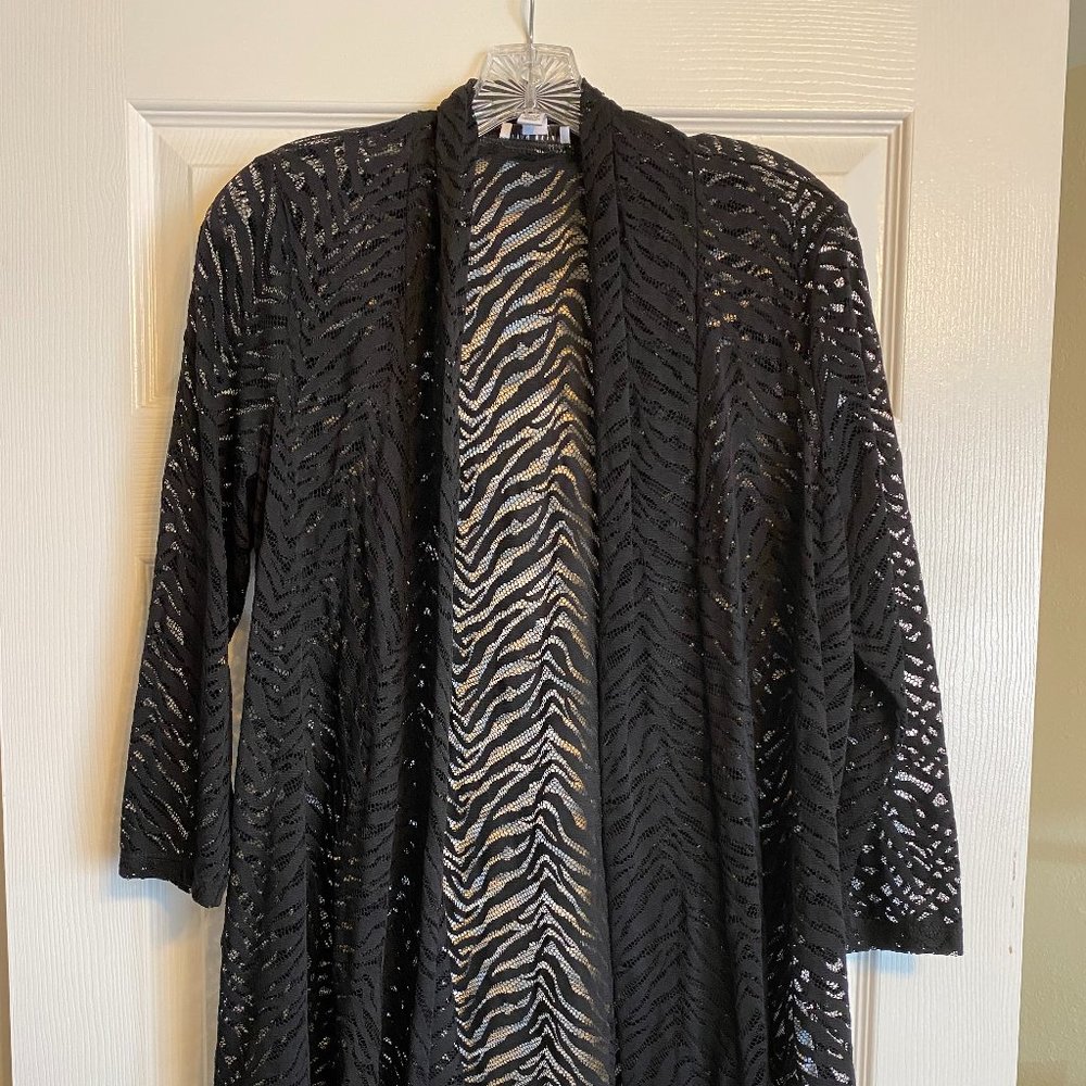 SUSAN GRAVER WOMEN'S LACE COVER